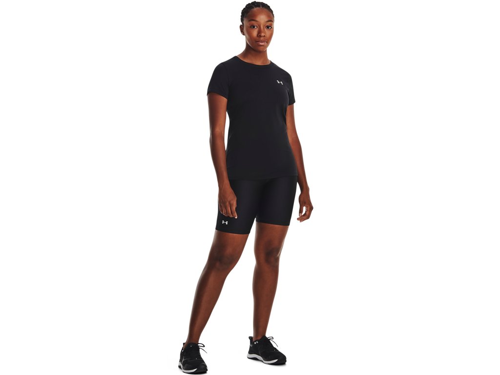 Under Armour Unisex Tech Apparel - Chest Measurement Feature