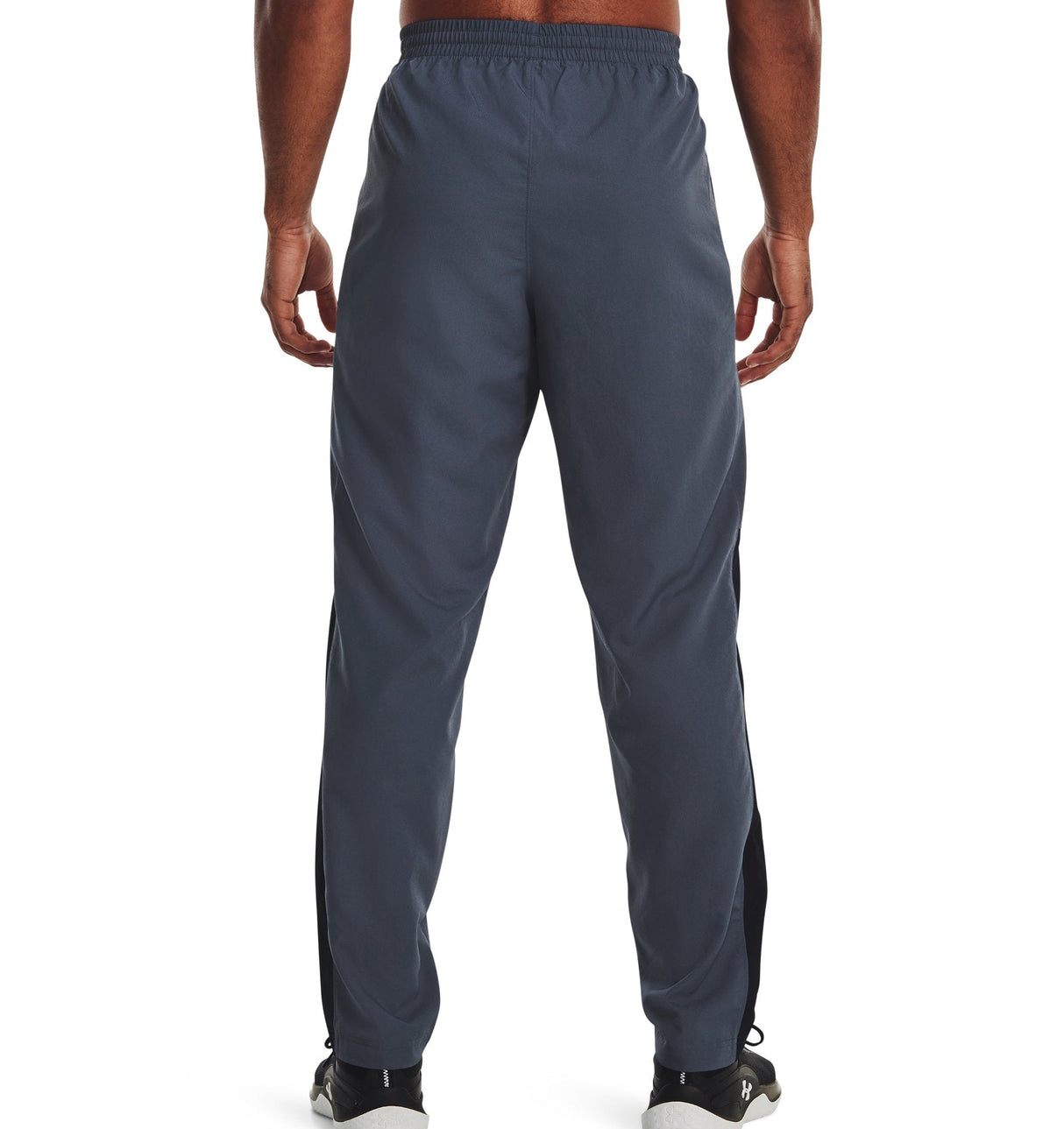 Under Armour Mens Vital Woven Pants - Wind-Resistant and Breathable
