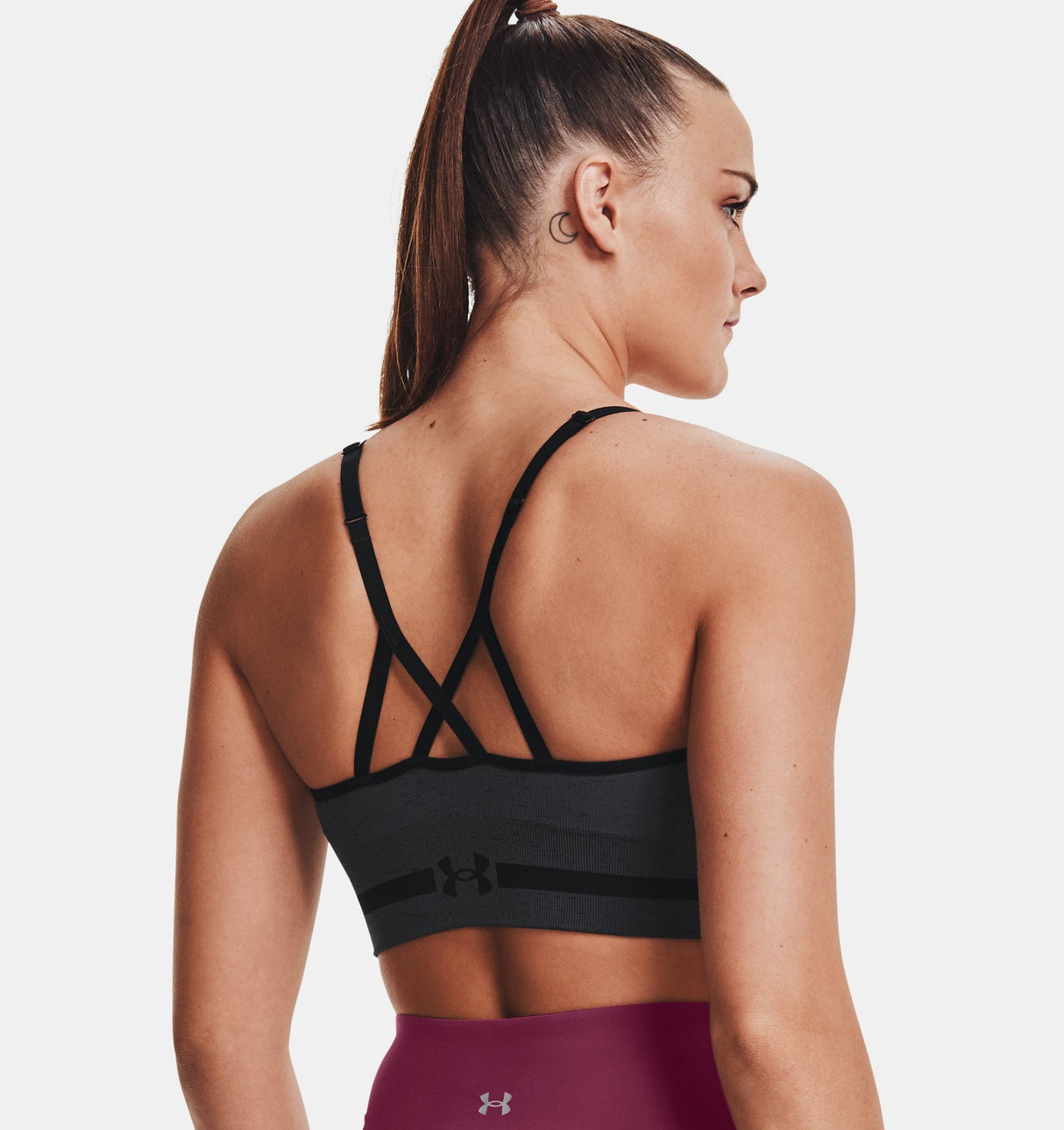 Under Armour Womens Seamless Low Long Heather Sports Bra - Adjustable Cross Back Design