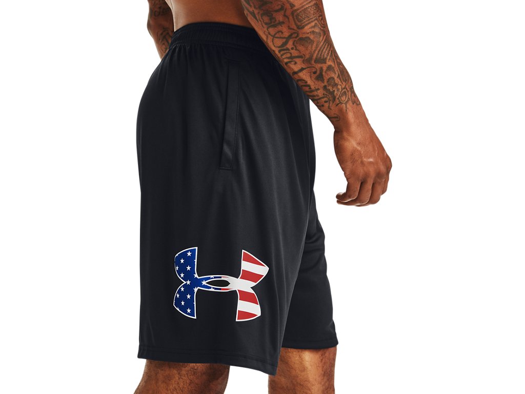 Under Armour Mens Freedom Tech Big Flag Logo Shorts - Quick-Drying Fabric