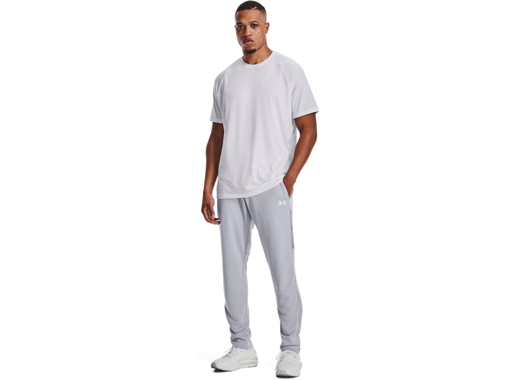 Under Armour Mens Athletics T-Shirt - Quick-Drying Comfort