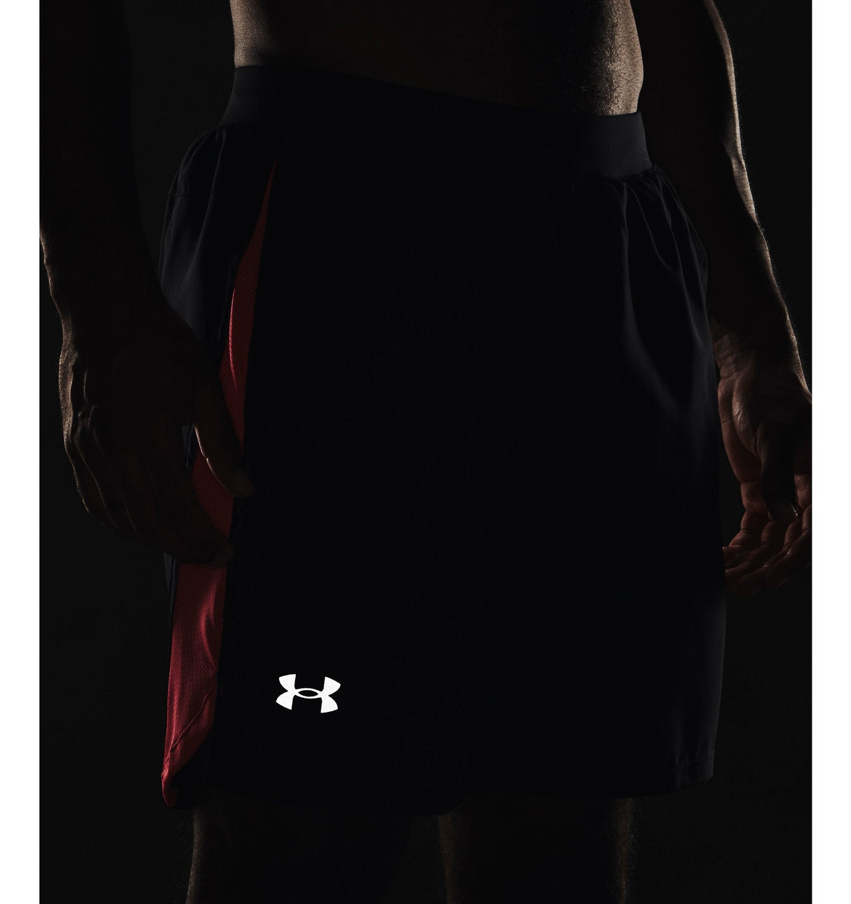 Under Armour Mens UA Launch Run 7in Shorts - Ultra-Light and Stretch-Woven Fabric