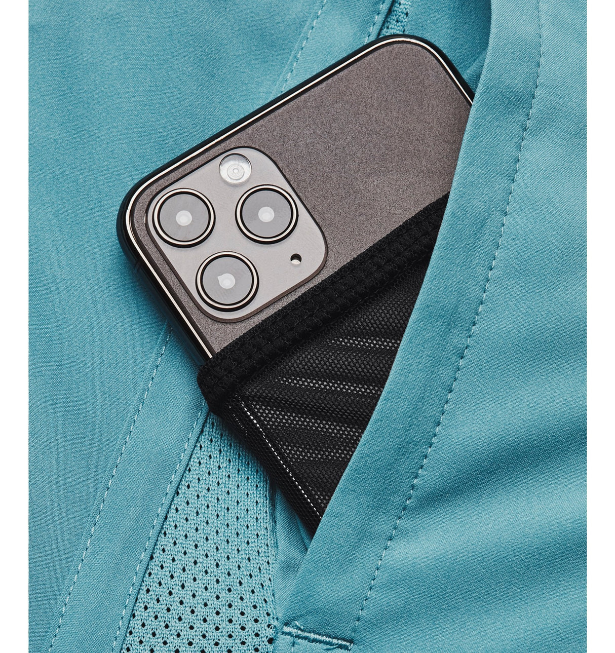 Under Armour Mens UA Launch Run 7in Shorts - Ultra-Light and Stretch-Woven Fabric