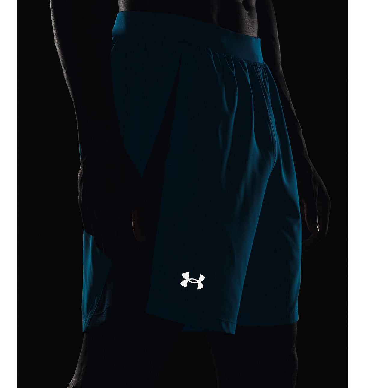 Under Armour Mens UA Launch Run 7in Shorts - Ultra-Light and Stretch-Woven Fabric