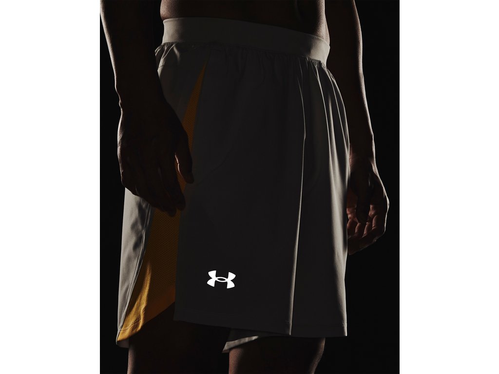 Under Armour Mens UA Launch Run 7in Shorts - Ultra-Light and Stretch-Woven Fabric