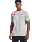 Under Armour Mens ABC Camo Short Sleeve Shirt - Quick-Drying Tech Fabric