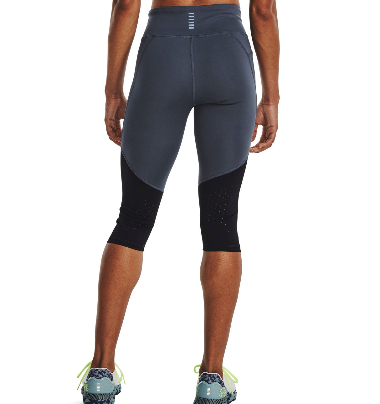 Under Armour Womens UA Launch Capri Tights - Sweat-Wicking and Breathable