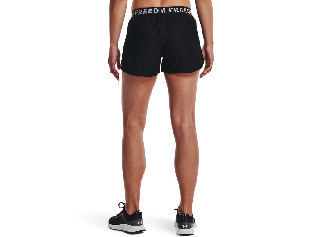 Under Armour Womens Freedom Play Up Shorts - Sweat-Wicking Apparel