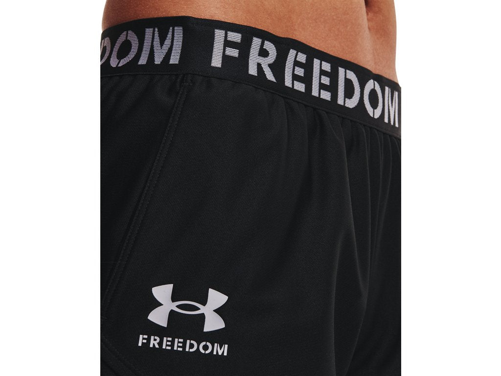 Under Armour Womens Freedom Play Up Shorts - Sweat-Wicking Apparel