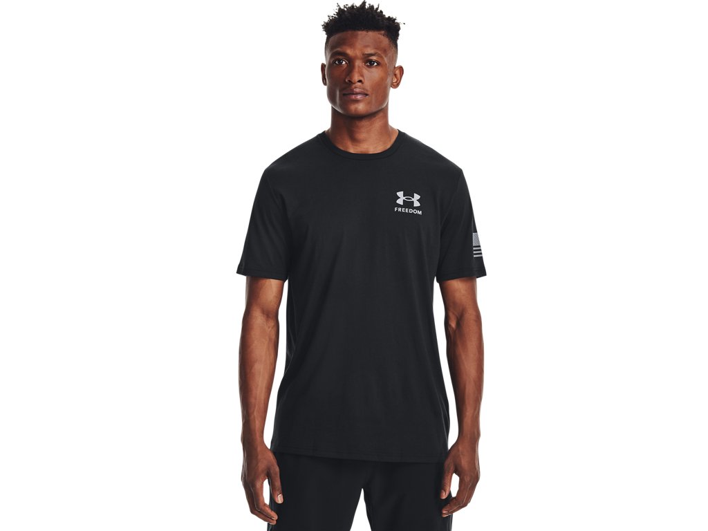 Under Armour Mens Freedom Flag T-Shirt - Quick-Drying Cotton Blend