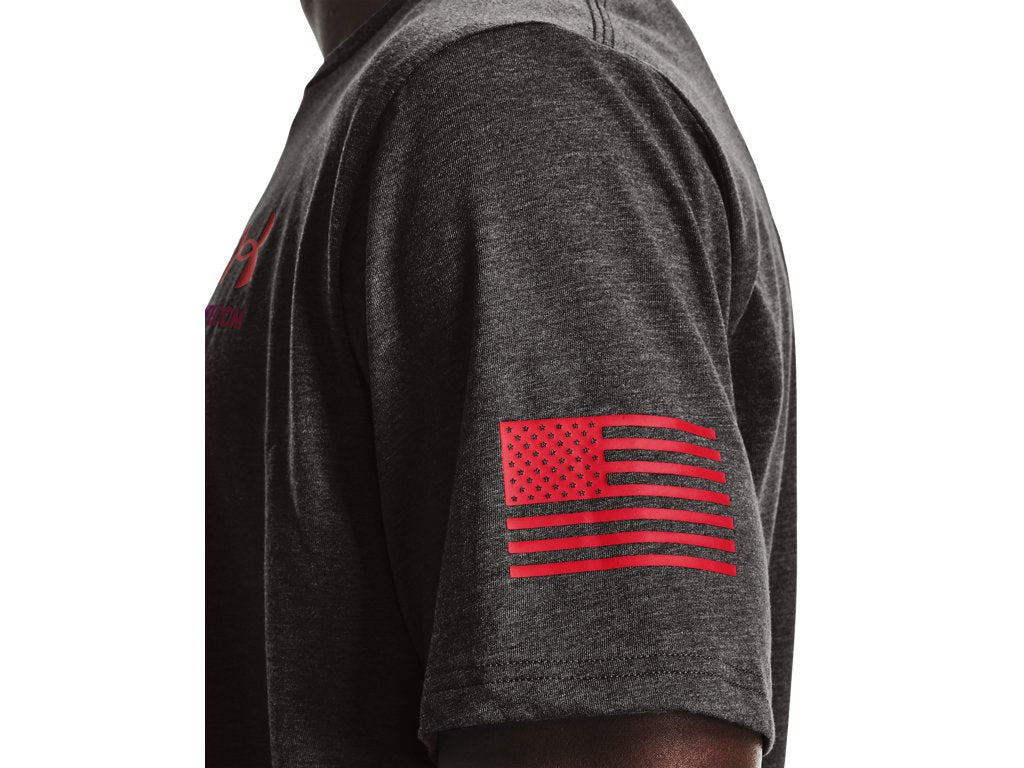 Under Armour Mens Freedom Flag T-Shirt - Quick-Drying Cotton Blend