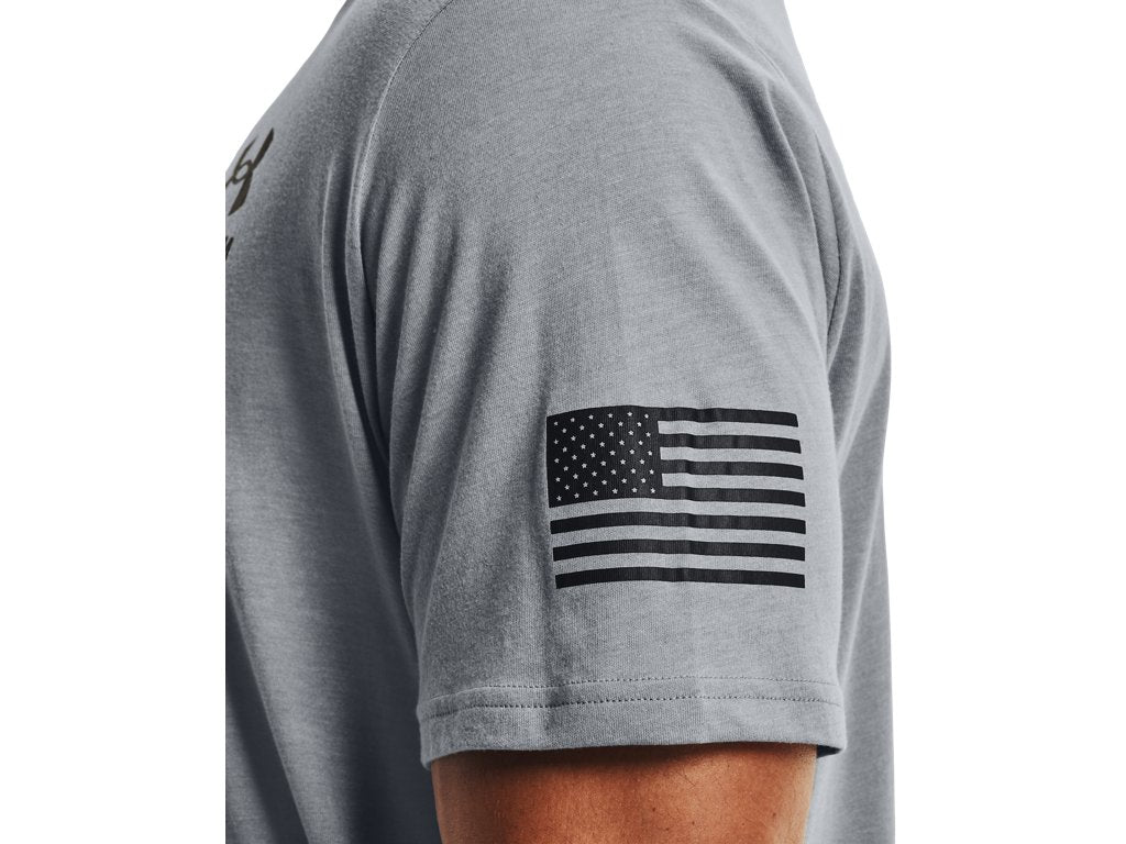 Under Armour Mens Freedom Flag T-Shirt - Quick-Drying Cotton Blend