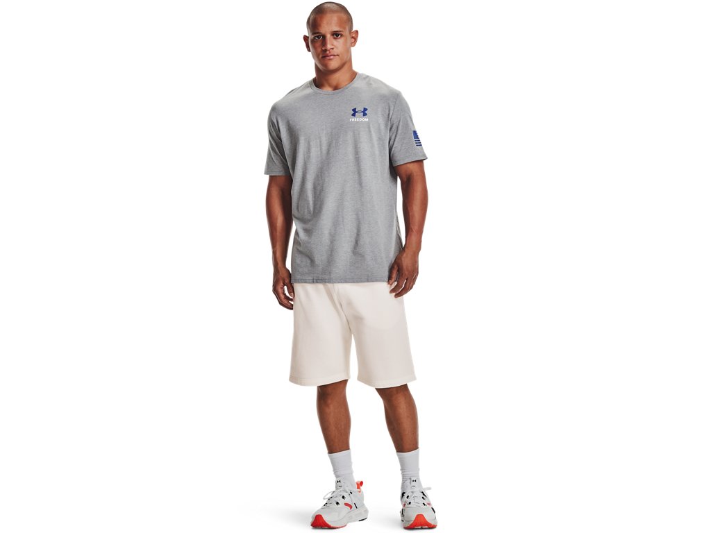 Under Armour Mens UA Freedom Banner T-Shirt - Quick-Drying Cotton Blend