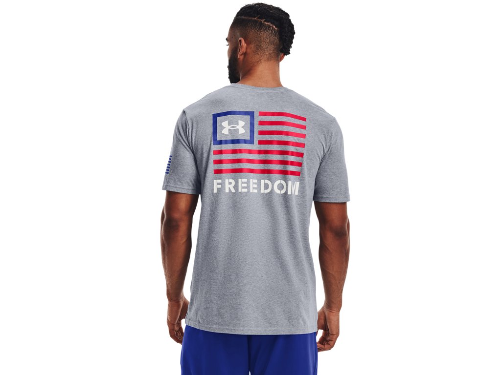 Under Armour Mens UA Freedom Banner T-Shirt - Quick-Drying Cotton Blend