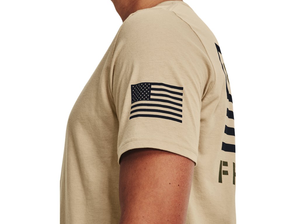 Under Armour Mens UA Freedom Banner T-Shirt - Quick-Drying Cotton Blend