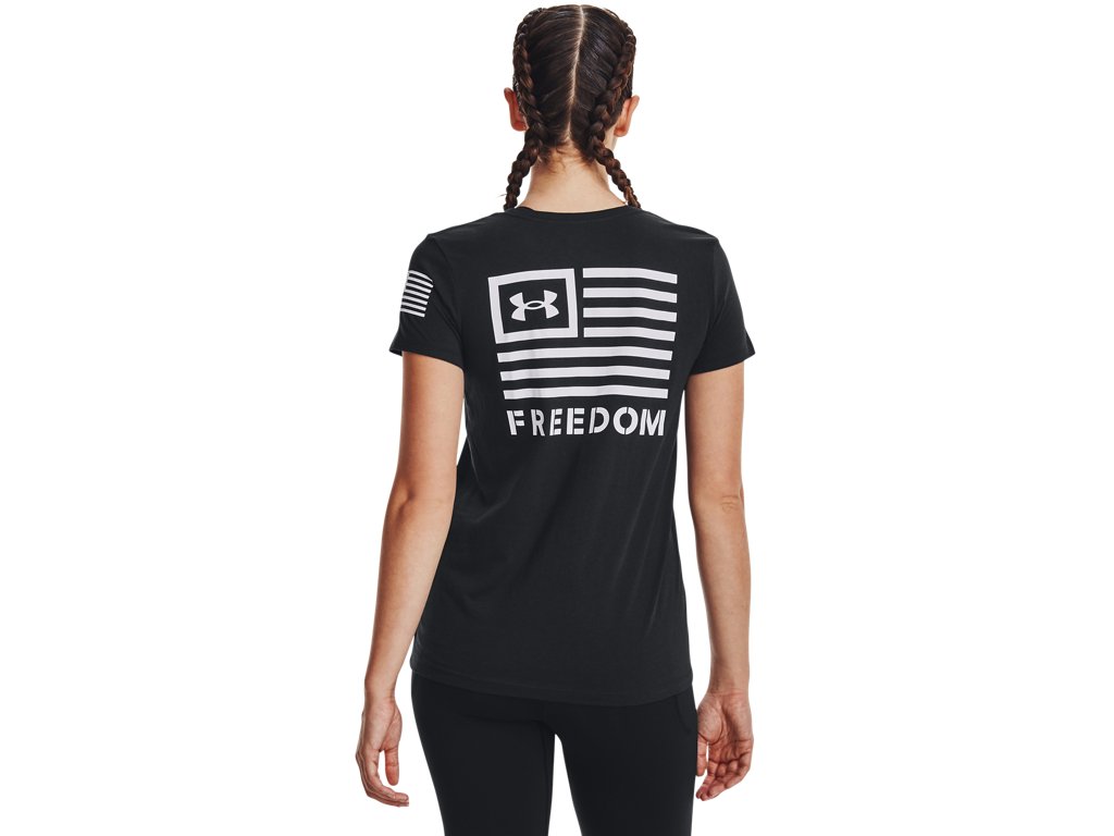 Under Armour Womens Freedom Banner T-Shirt - Quick-Drying Cotton Blend