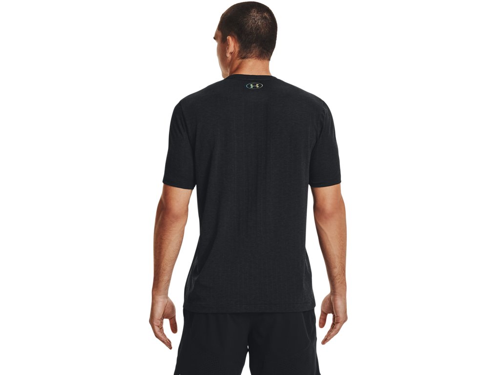 Under Armour Men's RUSH Seamless Short Sleeve Apparel - Infrared Energy Reflecting Technology