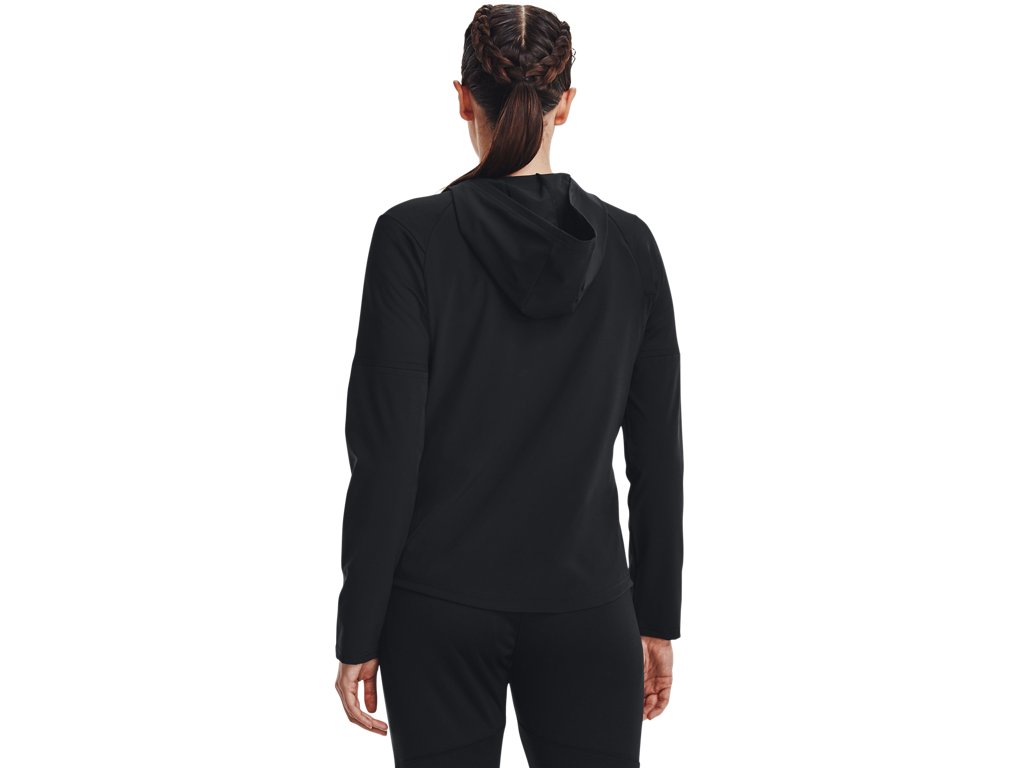 Under Armour Womens Softball Cage Jacket - Water Repellent and Breathable