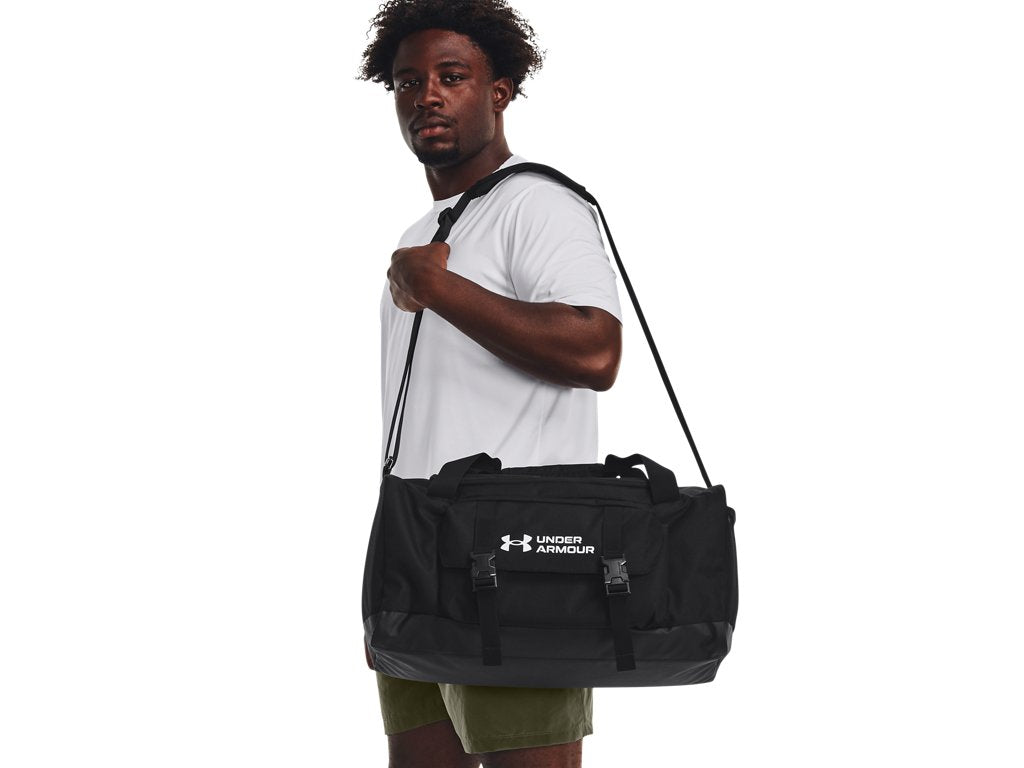 Under Armour Unisex Triumph Small Duffle Bag - Water Resistant