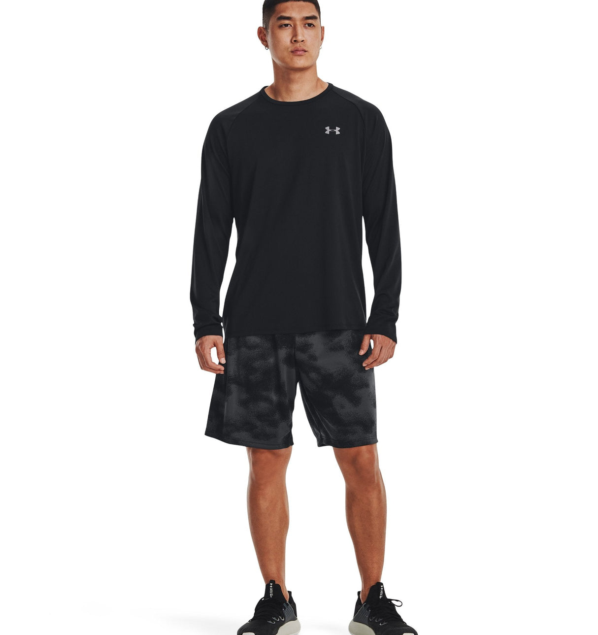 Under Armour Mens Tech Printed Shorts - Quick-Drying Apparel