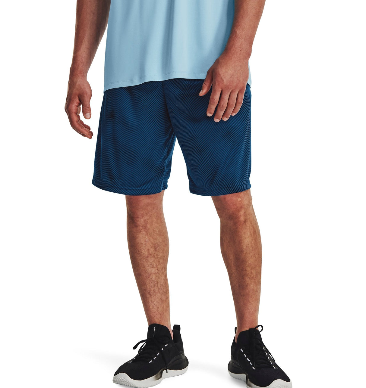 Under Armour Mens Tech Printed Shorts - Quick-Drying Apparel