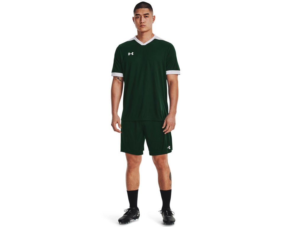 Under Armour Mens UA Maquina 3.0 Shorts - Breathable and Lightweight