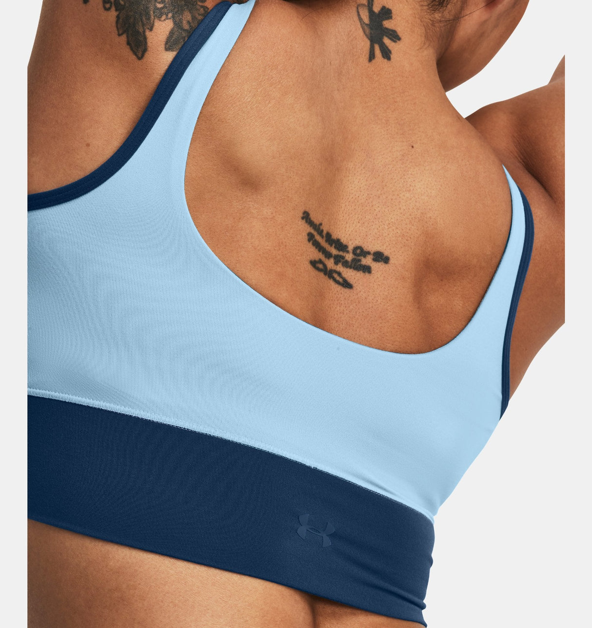 Under Armour Womens Meridian Fitted Crop Tank - Breathable Performance Fabric