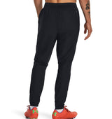 Under Armour Unisex Challenger Pro Apparel - Fast Drying with 4-Way Stretch Material