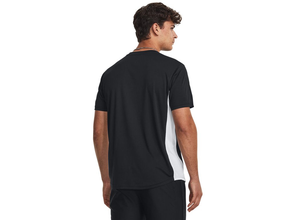 Under Armour Men's Challenger Training Short Sleeve Shirt - Fast-Drying Fabric