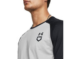 Under Armour Mens UA Utility Three Quarter Shirt - Sweat-Wicking