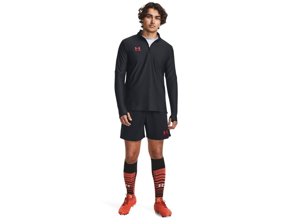 Under Armour Mens Challenger Pro Quarter Zip Apparel - Quick-Drying & Sweat-Wicking