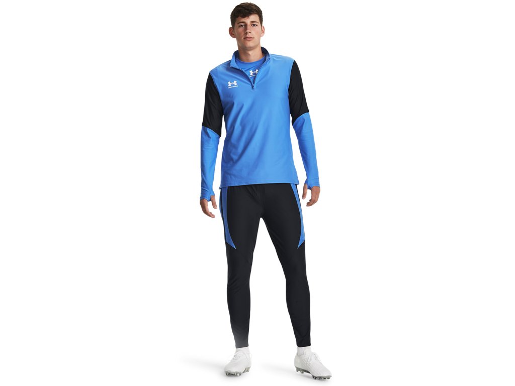 Under Armour Mens Challenger Pro Quarter Zip Apparel - Quick-Drying & Sweat-Wicking