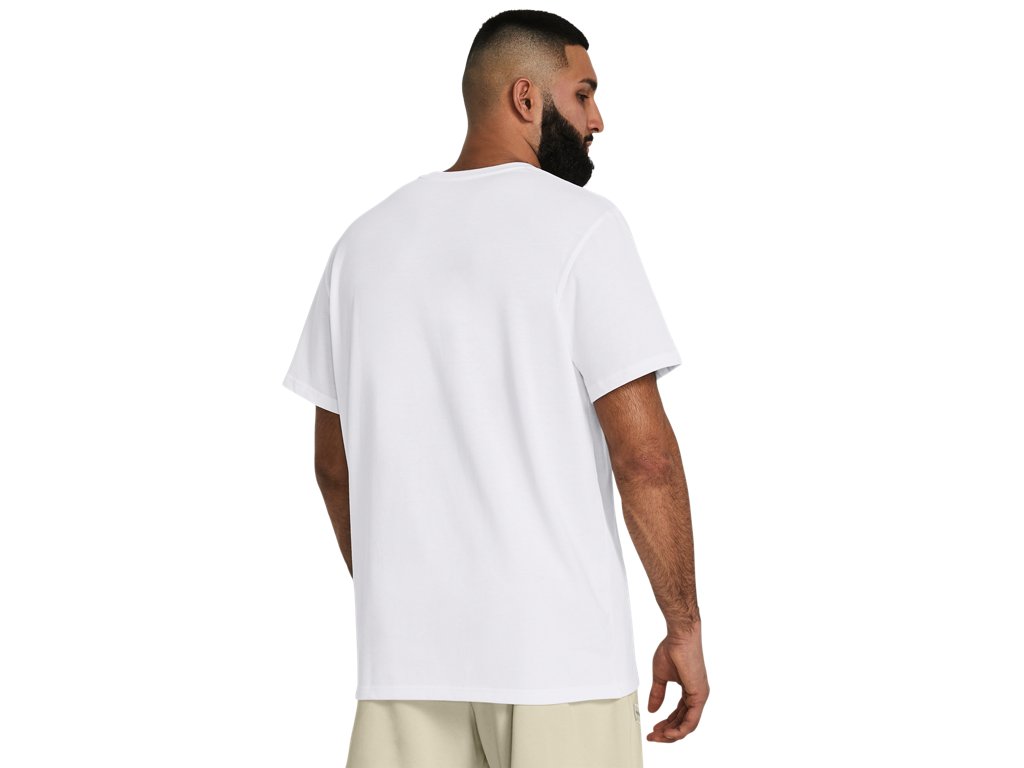 Under Armour Men's Heavyweight Left Chest Patch Short Sleeve T-Shirt - Comfortable Cotton Blend