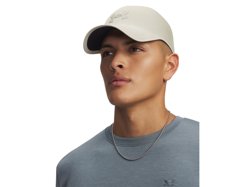 Under Armour Unisex StealthForm Uncrushable Hat - Flexible Fitment