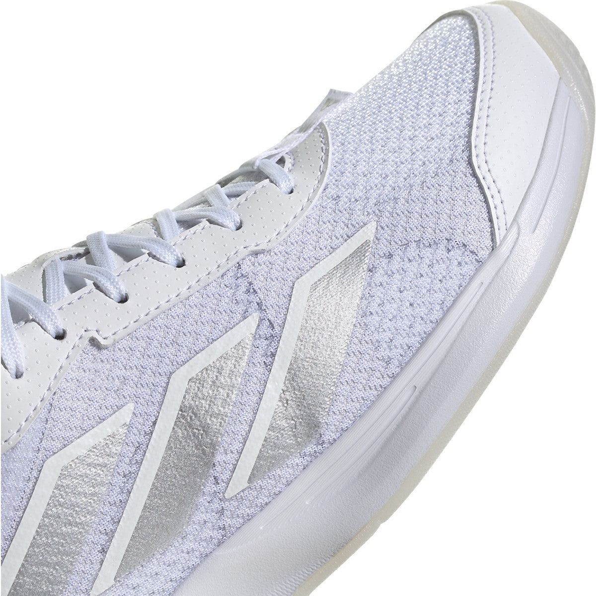 adidas Avaflash Low Womens Tennis Shoes