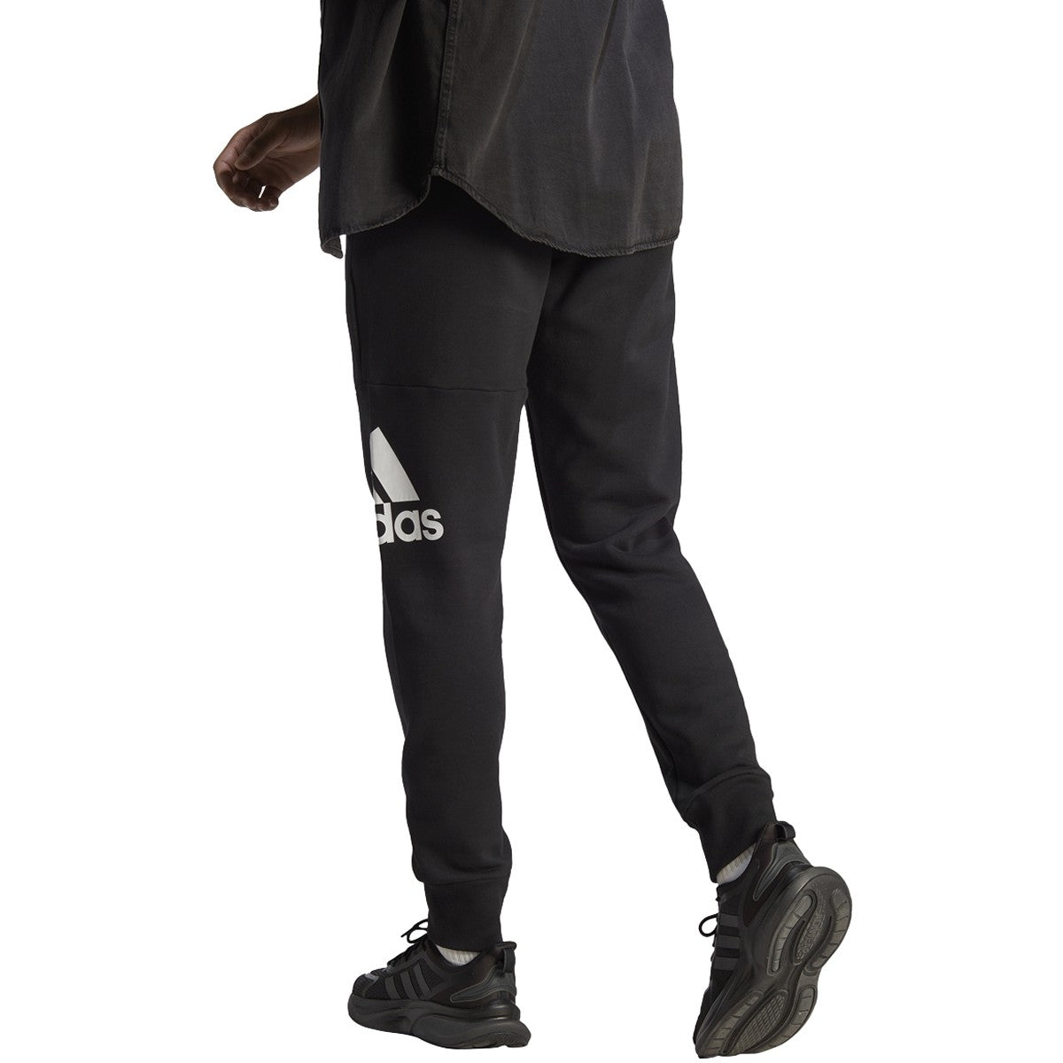 adidas Essentials Tapered Cuff Logo Mens Pants