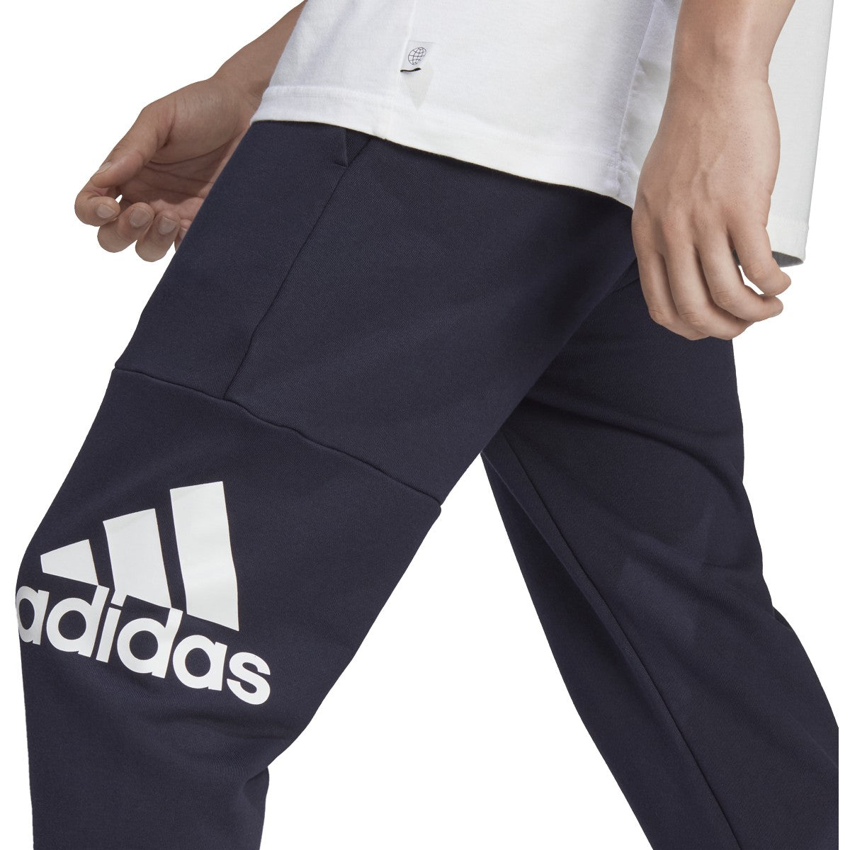 adidas Essentials Tapered Cuff Logo Mens Pants