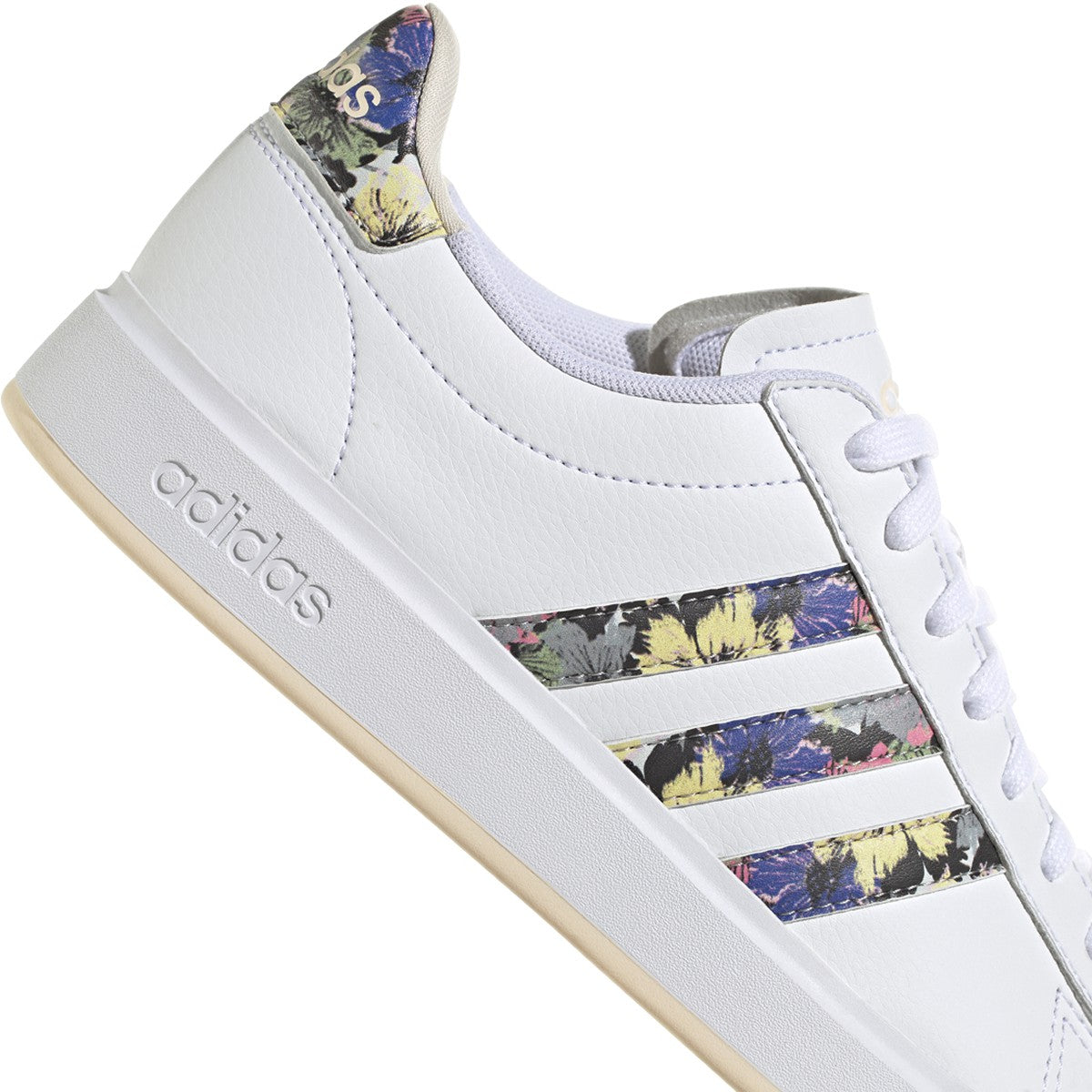 adidas Grand Court 2.0 Womens Tennis Sneakers with Flowers