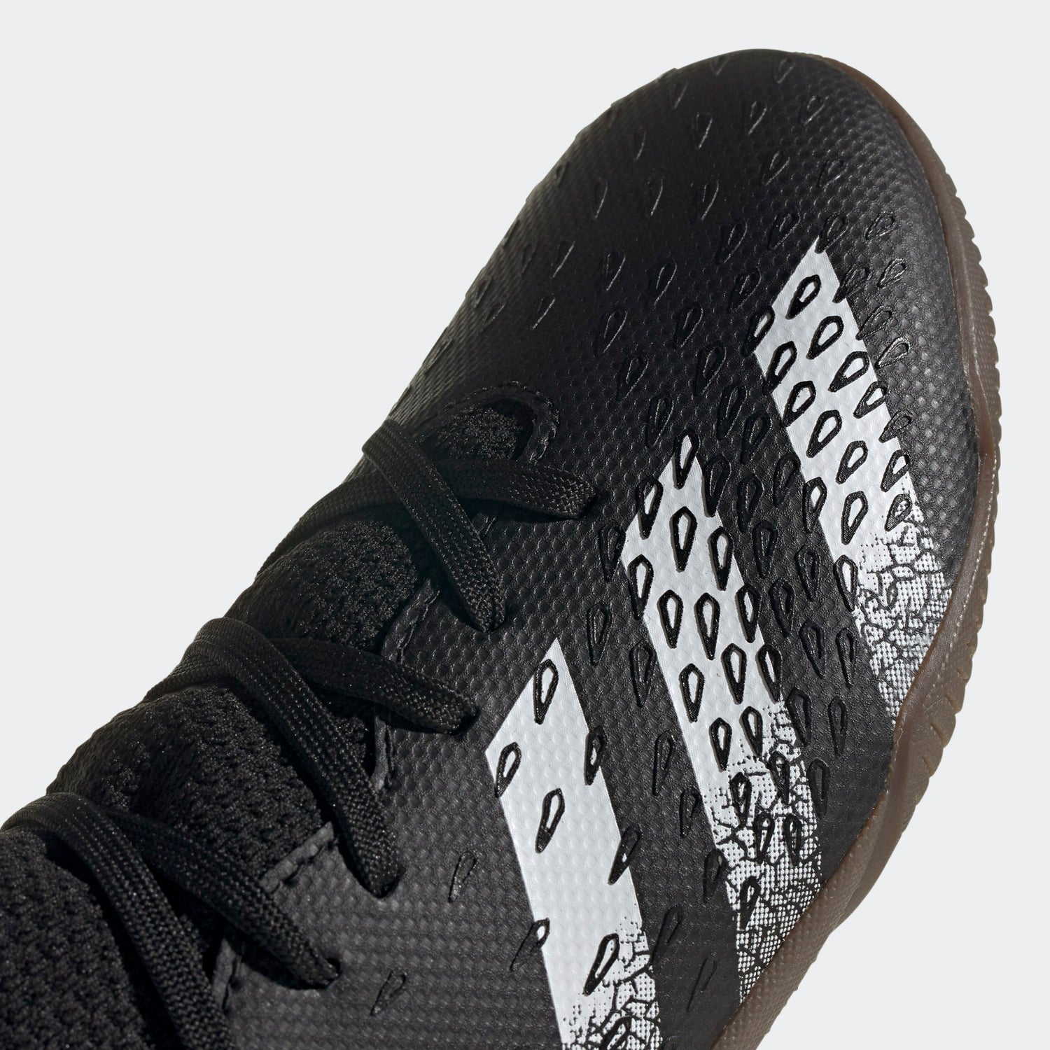 adidas Predator Freak.3 Indoor Shoe - Youth Soccer