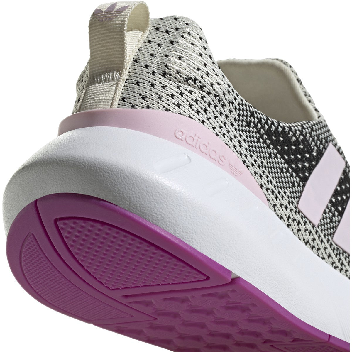 adidas Swift Run 22 Womens Wide Running Shoes with Gradient